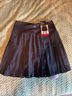 GAP Black Pleated Skater Skirt